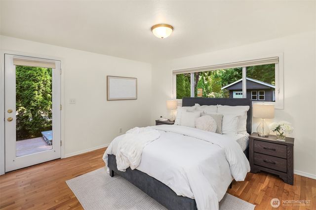 7061 NE 137th Street, Kirkland, WA 98034