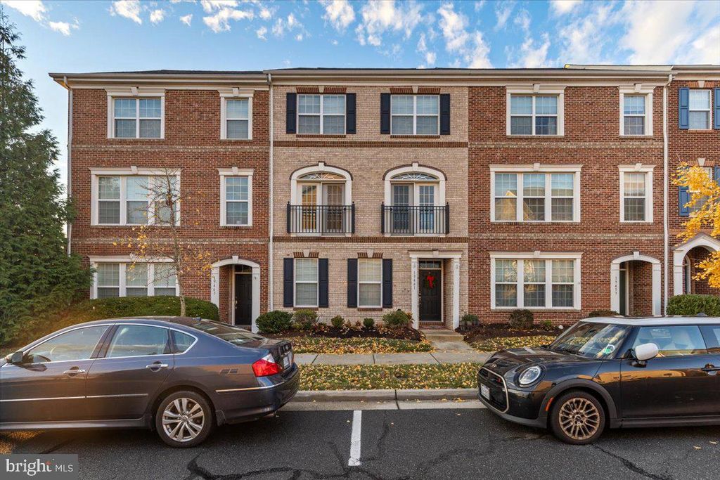 19461 XEROX DR, Leesburg, VA 20176