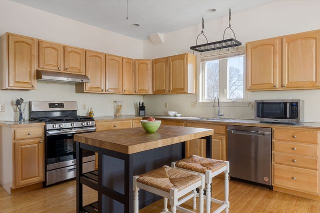 82 Medford Street 3, Malden, MA 02148