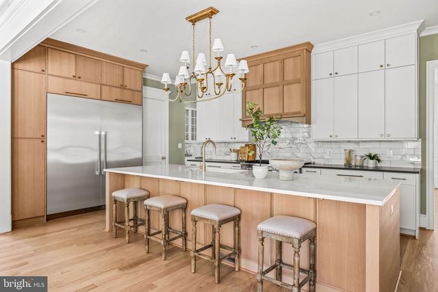 414 RUCKER PLACE, Alexandria, VA 22301