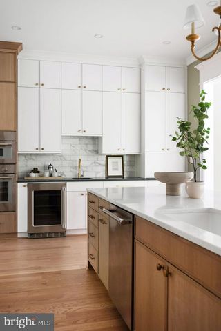 414 RUCKER PLACE, Alexandria, VA 22301
