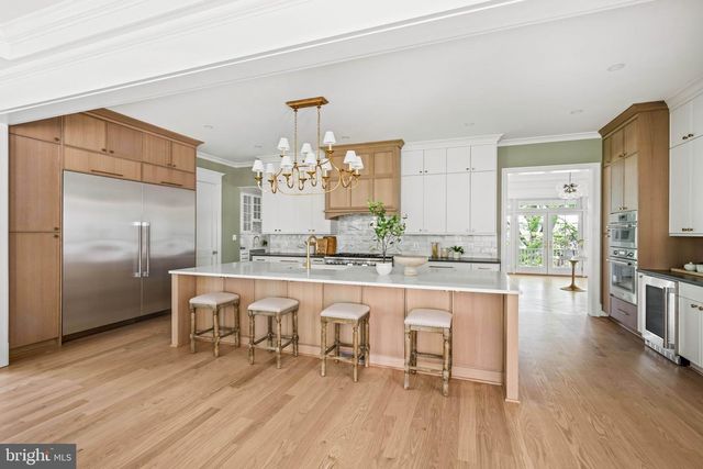 414 RUCKER PLACE, Alexandria, VA 22301