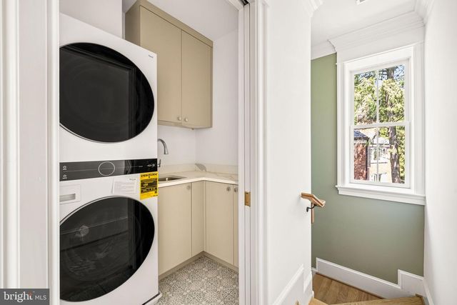 414 RUCKER PLACE, Alexandria, VA 22301