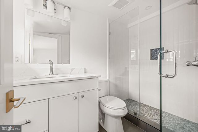 414 RUCKER PLACE, Alexandria, VA 22301
