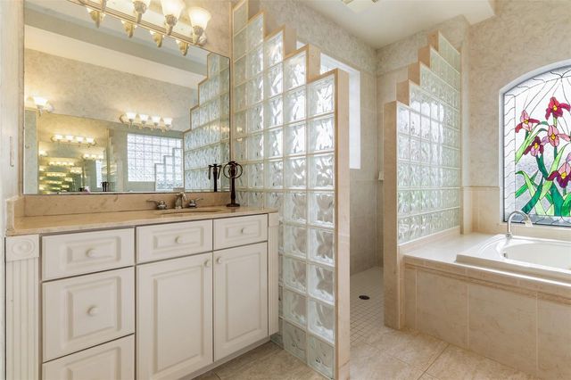 9453 SAVANNAH COURT, Weeki Wachee, FL 34613