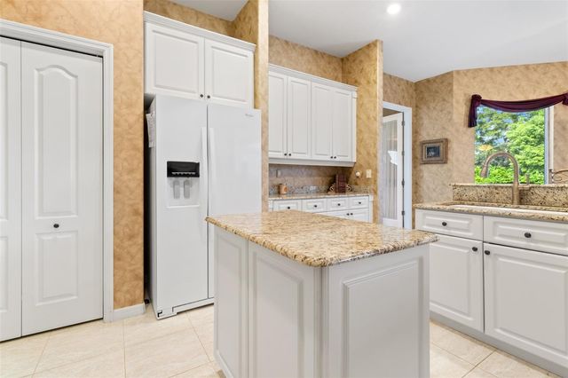 9453 SAVANNAH COURT, Weeki Wachee, FL 34613
