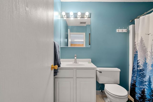 34 Dunbarton Rd Apt 3G, Manchester, NH 03102