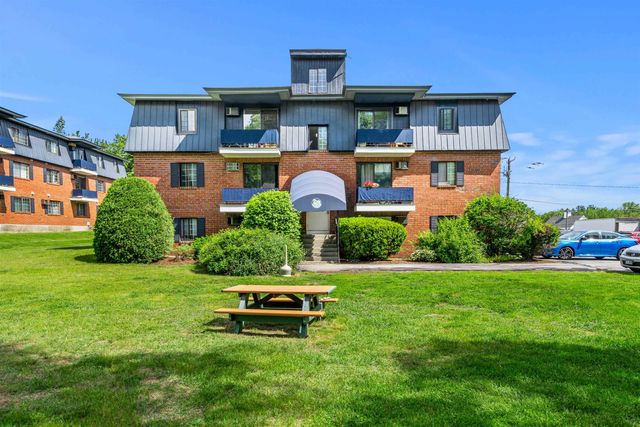 34 Dunbarton Rd Apt 3G, Manchester, NH 03102