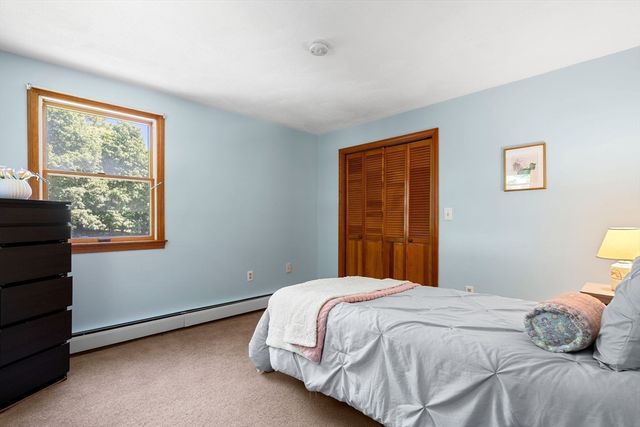 26 Lawrence Ln, Arlington, MA 02474