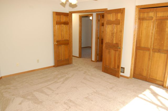 13041 Raven Street NW, Coon Rapids, MN 55448