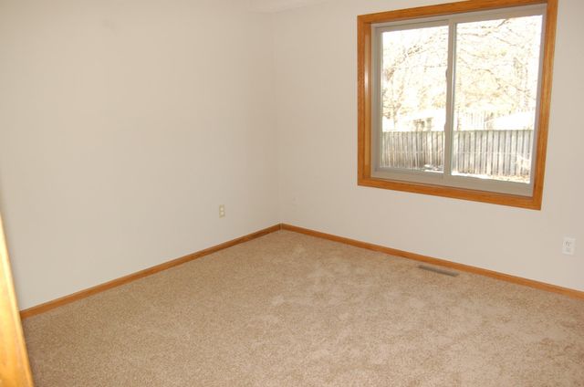 13041 Raven Street NW, Coon Rapids, MN 55448