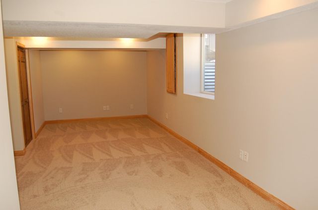 13041 Raven Street NW, Coon Rapids, MN 55448