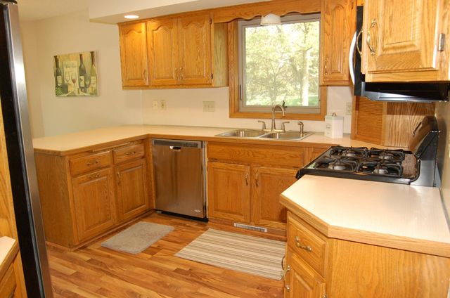 13041 Raven Street NW, Coon Rapids, MN 55448