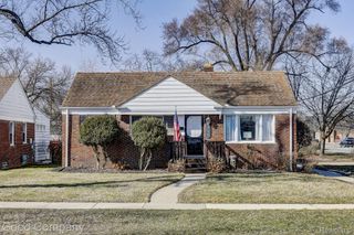 4725 Elmwood Street, Royal Oak, MI 48073