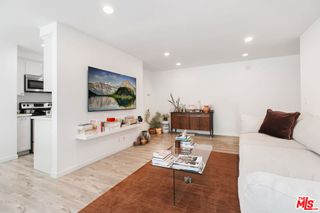 525 N Sycamore Avenue 301, Los Angeles, CA 90036