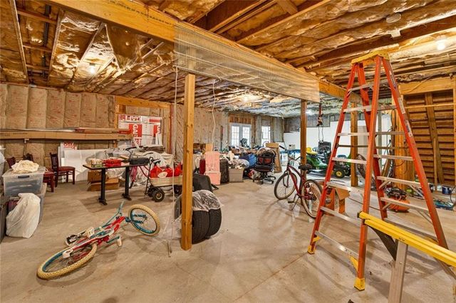 443 Beacon Drive, Maysville, GA 30558