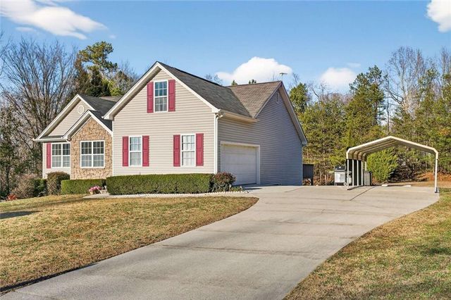 443 Beacon Drive, Maysville, GA 30558