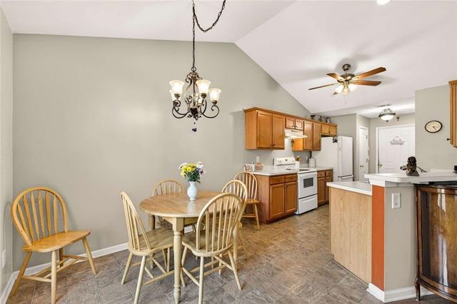 443 Beacon Drive, Maysville, GA 30558