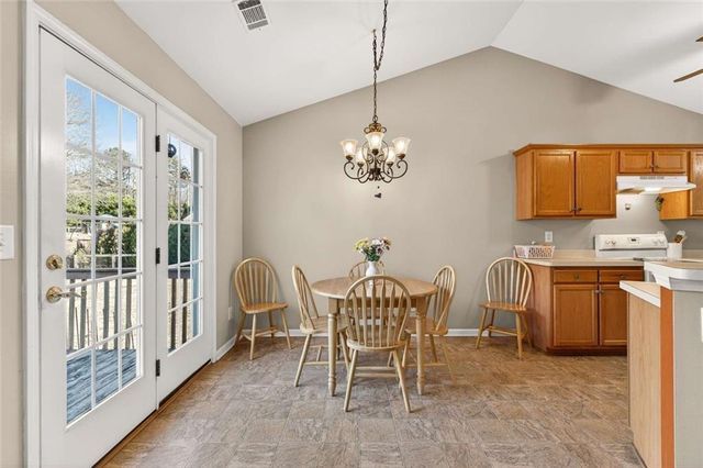 443 Beacon Drive, Maysville, GA 30558