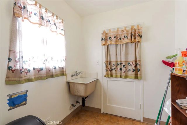 9424 Brookpark, Downey, CA 90240