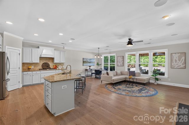 10601 Waxhaw Manor Drive, Waxhaw, NC 28173
