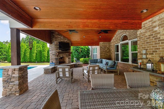 10601 Waxhaw Manor Drive, Waxhaw, NC 28173