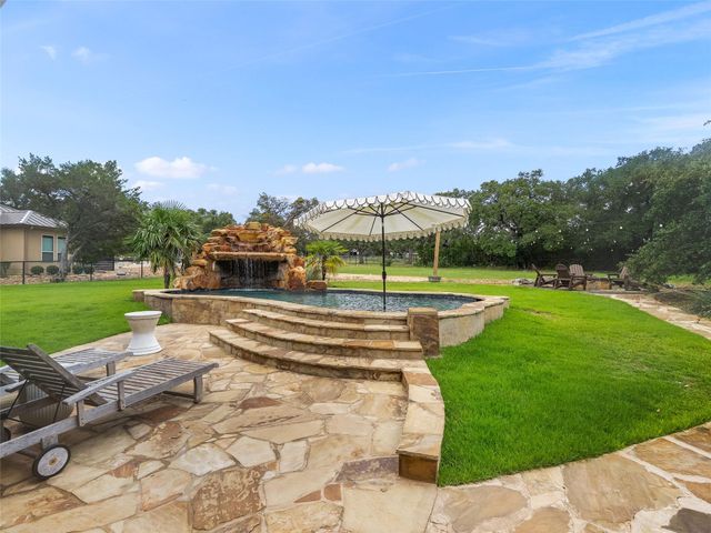 654 Copper TRCE, New Braunfels, TX 78132