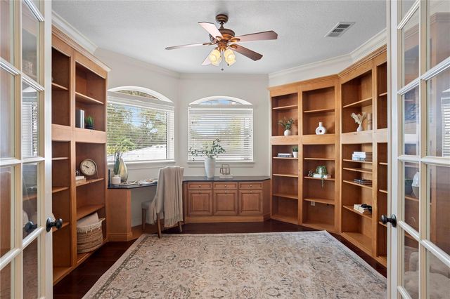 3911 W DALE AVENUE, Tampa, FL 33609