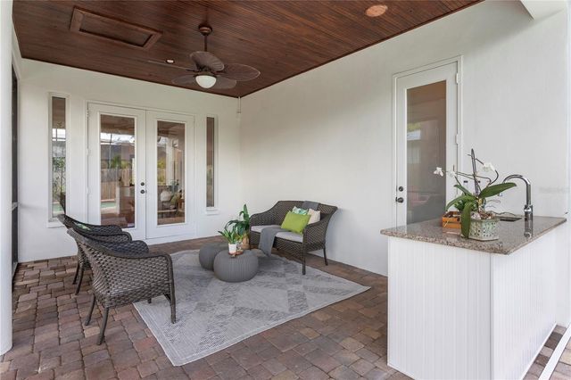 3911 W DALE AVENUE, Tampa, FL 33609