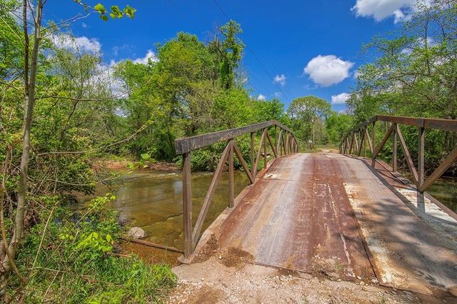 16374-16376 Hamstring Road, Fayetteville, AR 72704