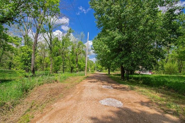 16374-16376 Hamstring Road, Fayetteville, AR 72704
