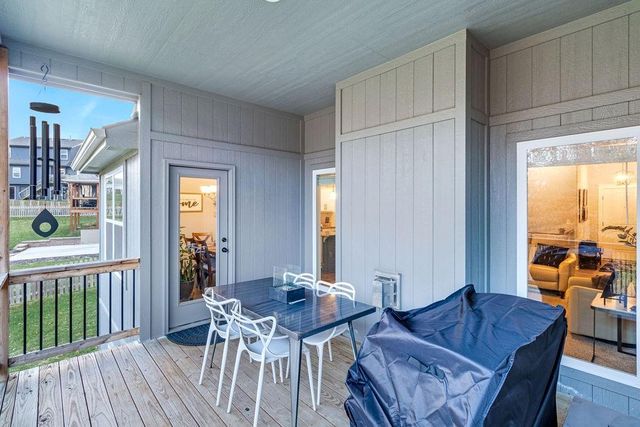 11709 N Windsor Avenue, Kansas City, MO 64157