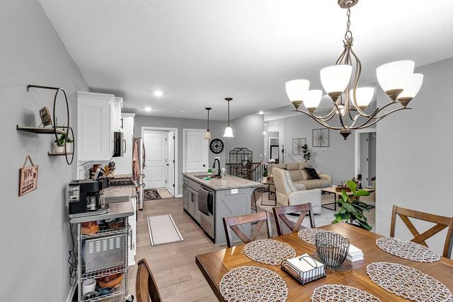 11709 N Windsor Avenue, Kansas City, MO 64157