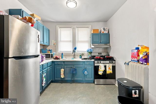 6305 KINGSESSING AVE, Philadelphia, PA 19142