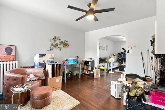 6305 KINGSESSING AVE, Philadelphia, PA 19142