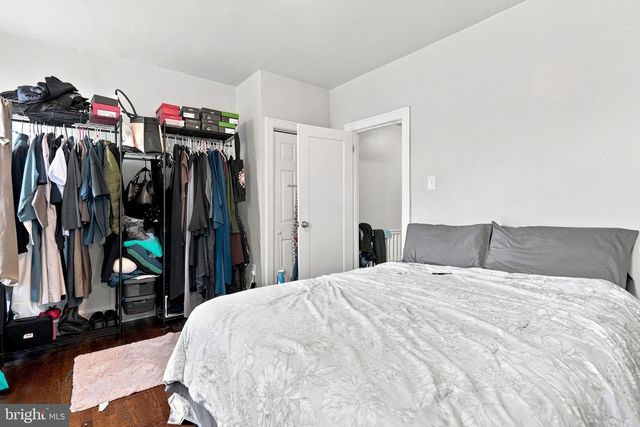 6305 KINGSESSING AVE, Philadelphia, PA 19142