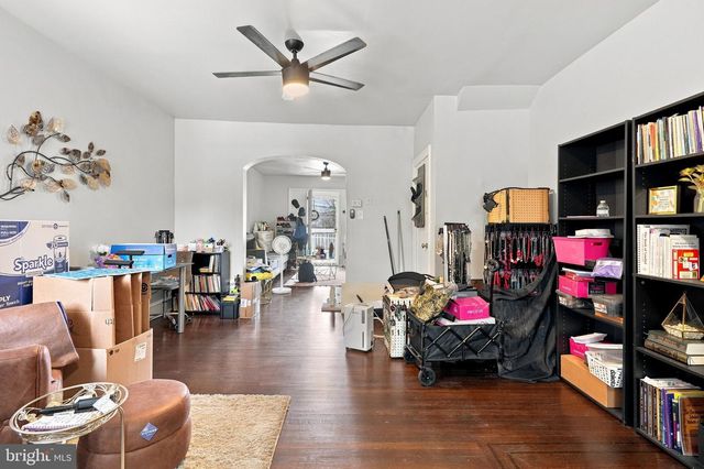 6305 KINGSESSING AVE, Philadelphia, PA 19142