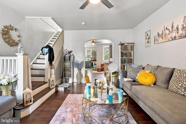 6305 KINGSESSING AVE, Philadelphia, PA 19142