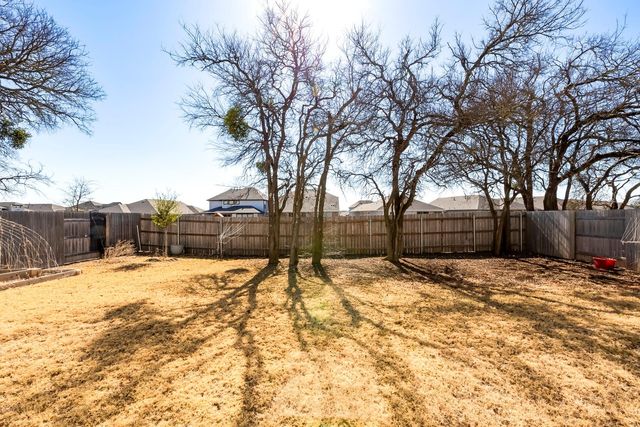 133 Goshen DR, Dripping Springs, TX 78620