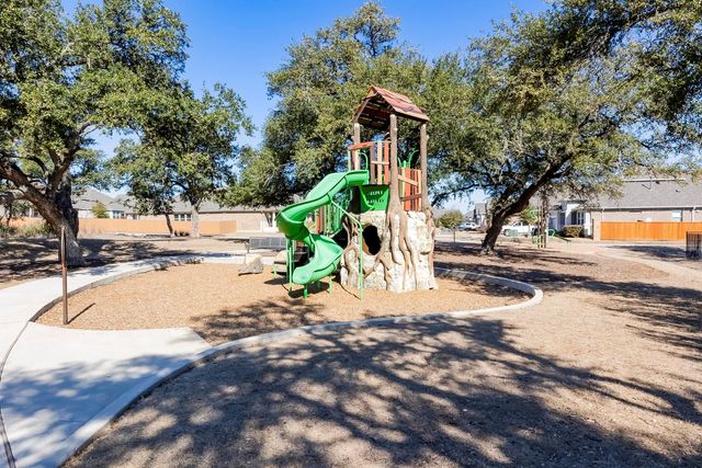 133 Goshen DR, Dripping Springs, TX 78620