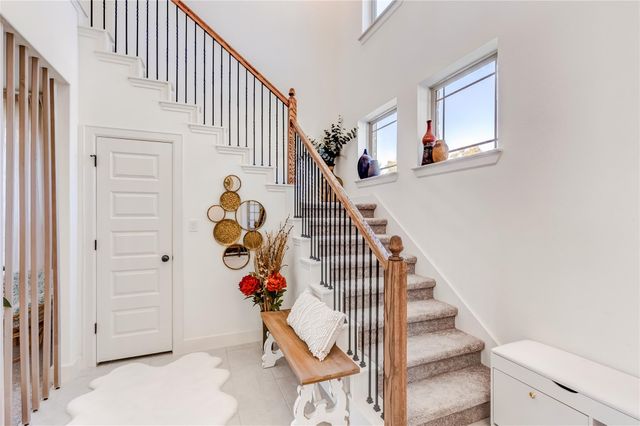 133 Goshen DR, Dripping Springs, TX 78620