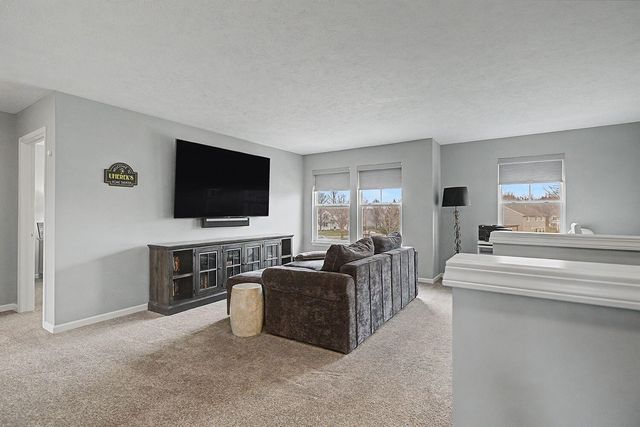 6090 E Alanada Court, Caledonia, MI 49316