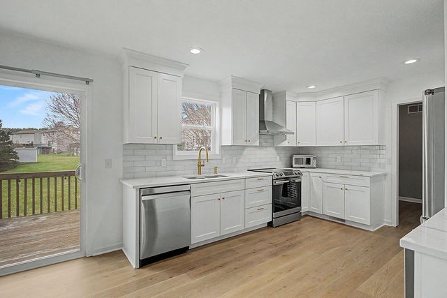 6090 E Alanada Court, Caledonia, MI 49316