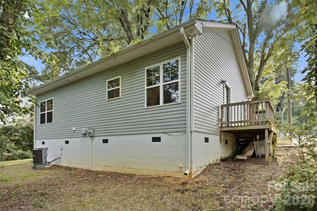 303 S Mountain Street, Cherryville, NC 28021