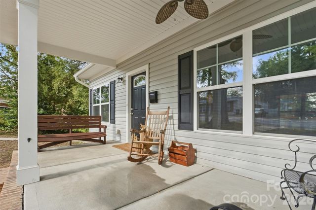 303 S Mountain Street, Cherryville, NC 28021
