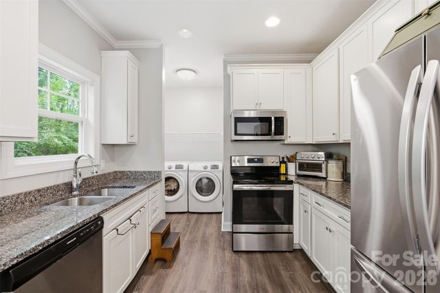 303 S Mountain Street, Cherryville, NC 28021