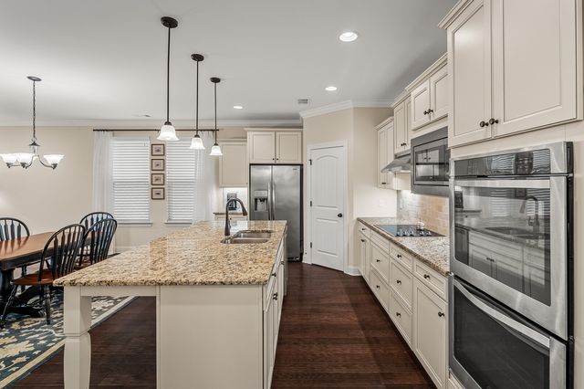 120 Benjamin Ln, Hendersonville, TN 37075