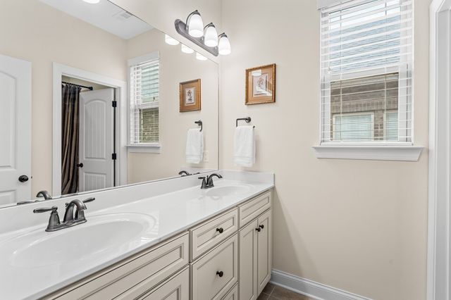 120 Benjamin Ln, Hendersonville, TN 37075