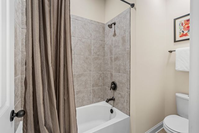 120 Benjamin Ln, Hendersonville, TN 37075