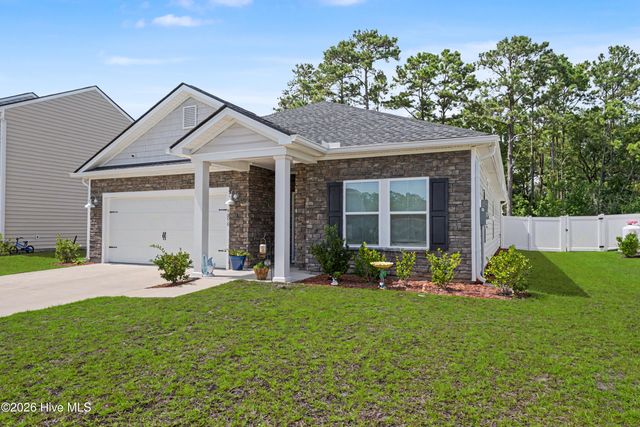 9056 Island Shore Avenue, Calabash, NC 28467